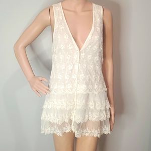Anthropologie A'reve lace sleeveless Size L